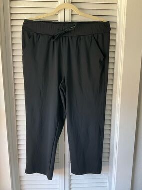 32 Cool Women’s Black Women's Capri Track Pants Joggers